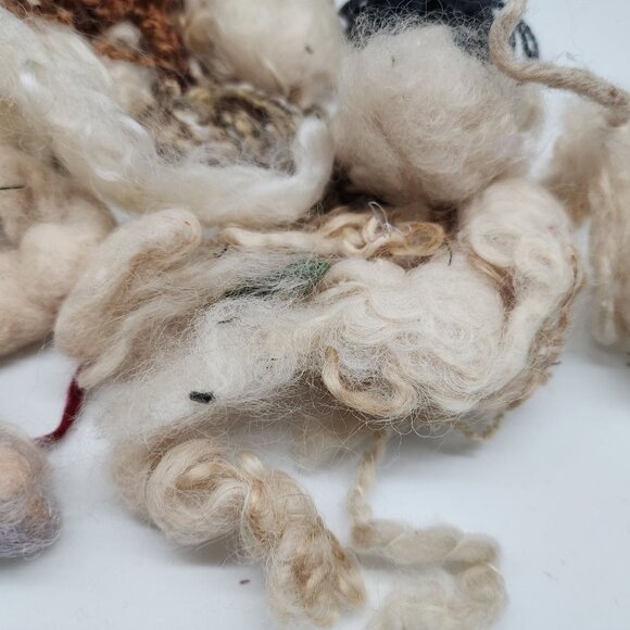 Throwsters Waste Hand Dyed Silk Wool Cotton Scrap Fibers For Crafting & Felting - Picture 7 of 12